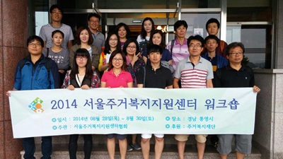 377.jpg> <!--