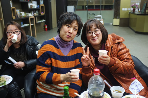 545.jpg> <!--