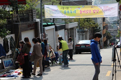672.jpg> <!--
